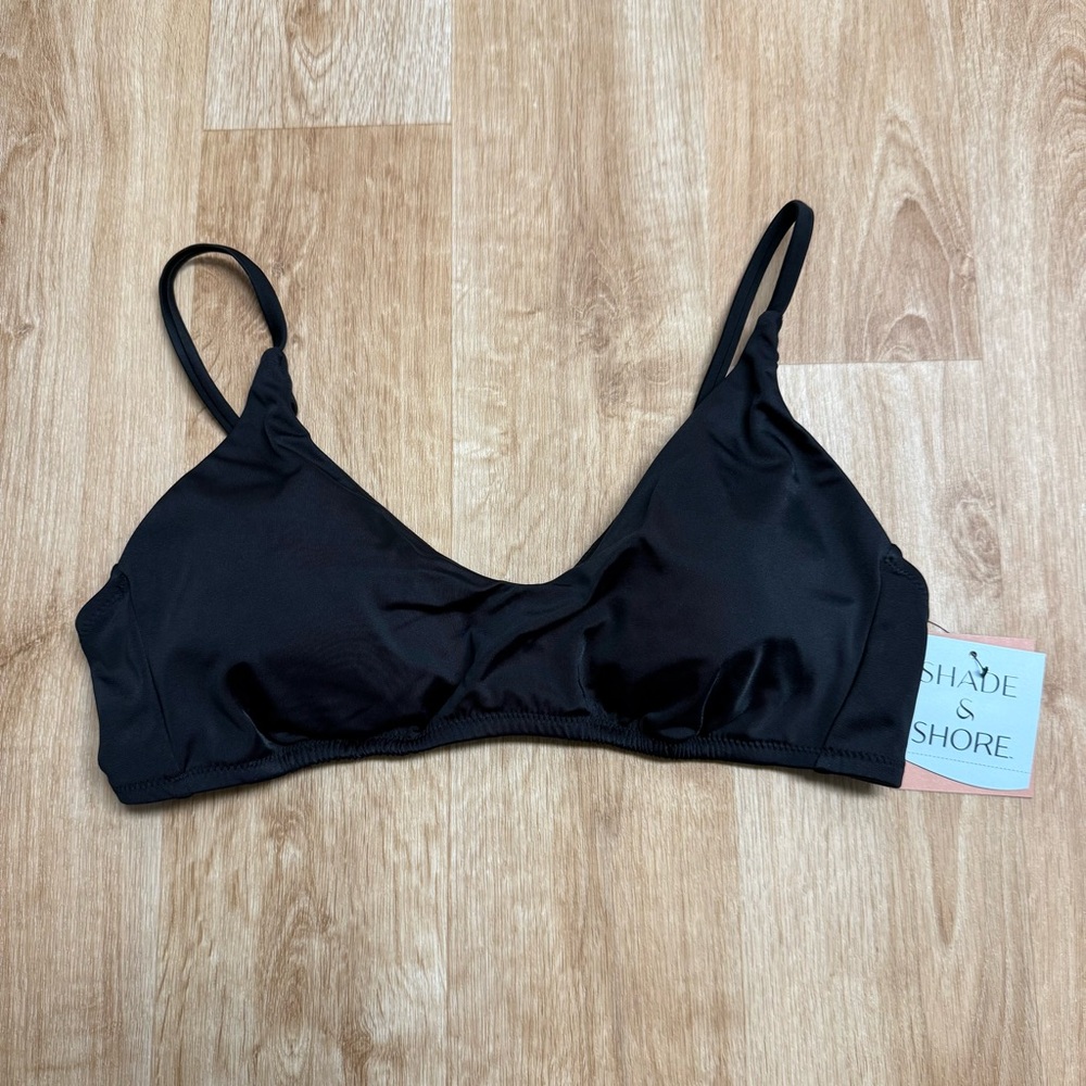 SHADE & SHORE BIKINI TOP BLACK SIZE M NEW ADJUSTABLE STRAPS SEWN IN PADDING